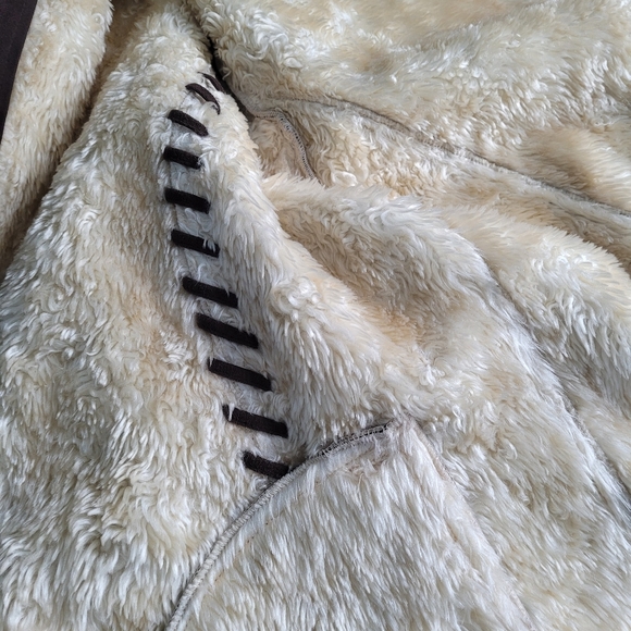 Coat. Faux suede/Fur Liz Claiborne Coat - Picture 4 of 9